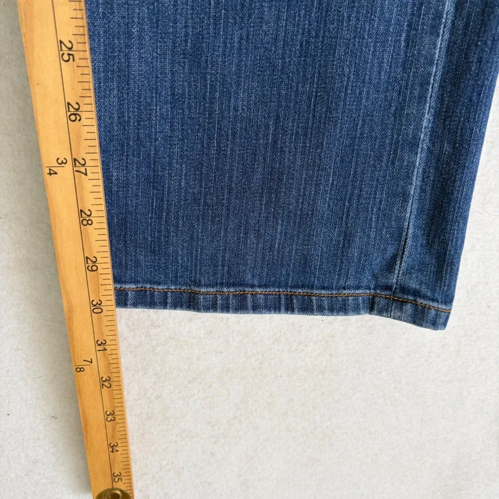 Lucky Brand Made in USA 221 Original Bootcut Jeans White Oak Cone Denim 36/30